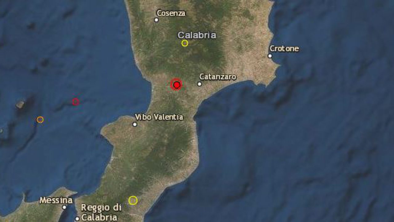 Forte Scossa Di Terremoto In Provincia Di Catanzaro Evacuate Le Scuole